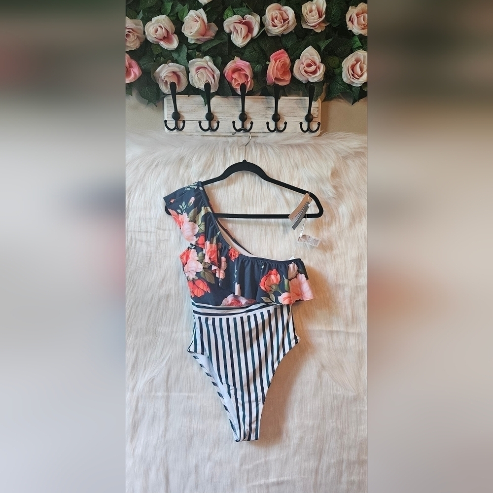 Cupshe Ellis Riviera Floral & Stripes Ruffled Asymmetrical Swimsuit - Picture 2 of 9